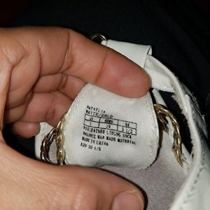 the 2 pairs of shoes in good condition